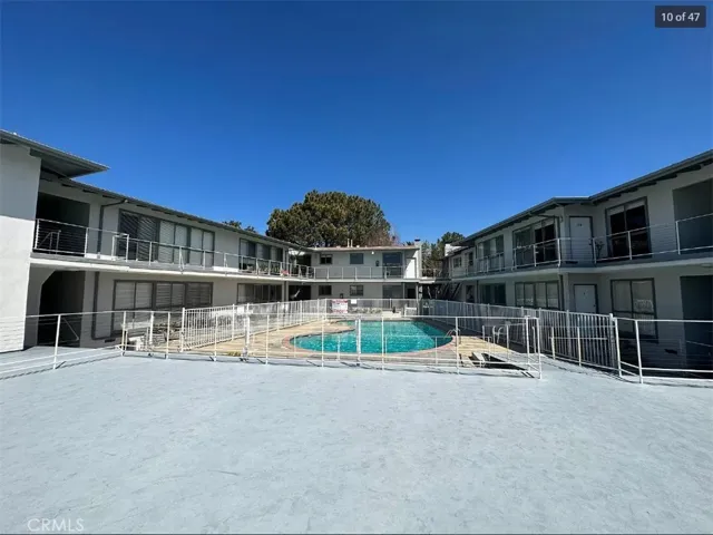 17010 W Sunset Boulevard 5, Pacific Palisades, California 90272