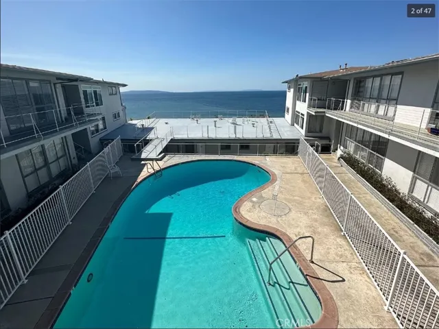 17010 W Sunset Boulevard 5, Pacific Palisades, California 90272