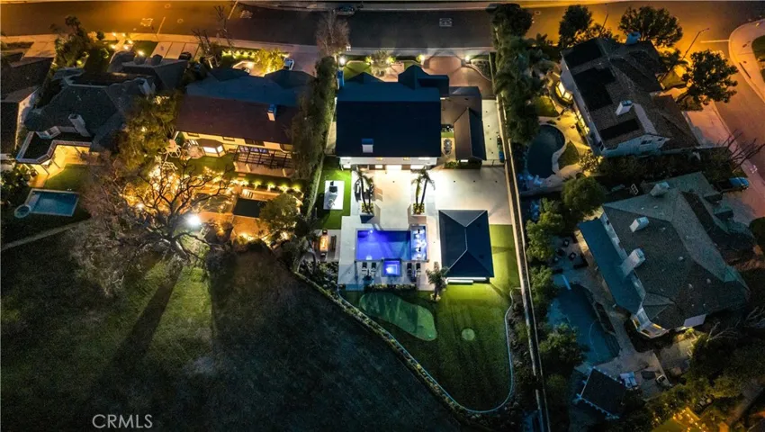 29219 Laro Drive, Agoura Hills, California 91301