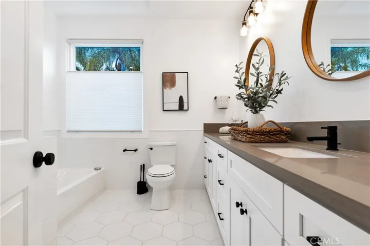 29219 Laro Drive, Agoura Hills, California 91301