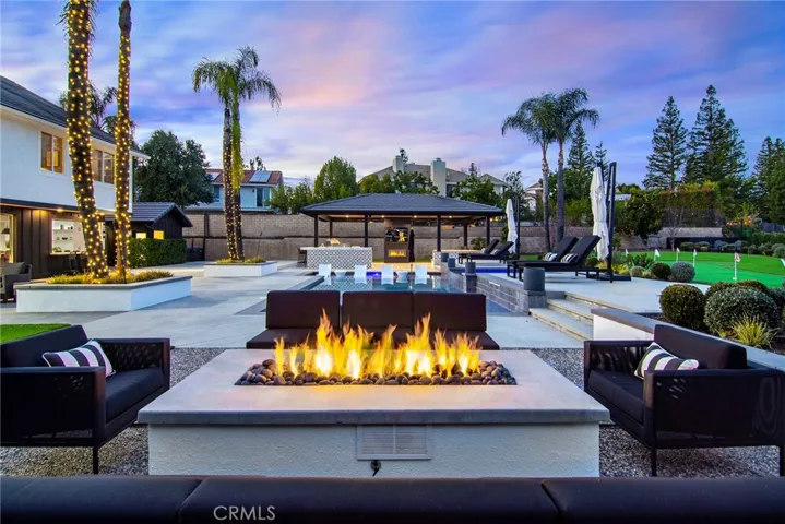 29219 Laro Drive, Agoura Hills, California 91301