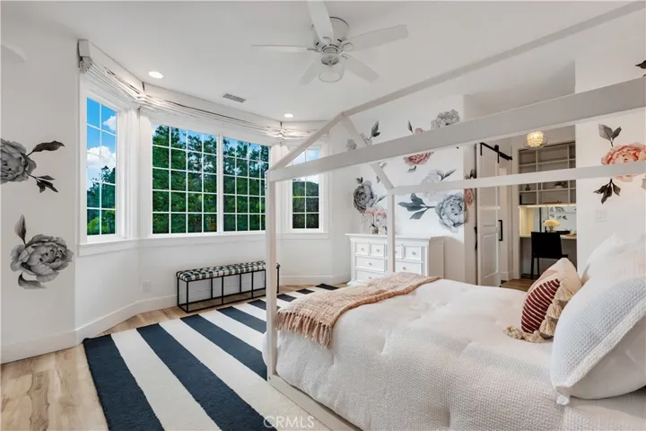 29219 Laro Drive, Agoura Hills, California 91301