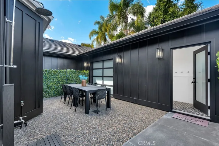 29219 Laro Drive, Agoura Hills, California 91301