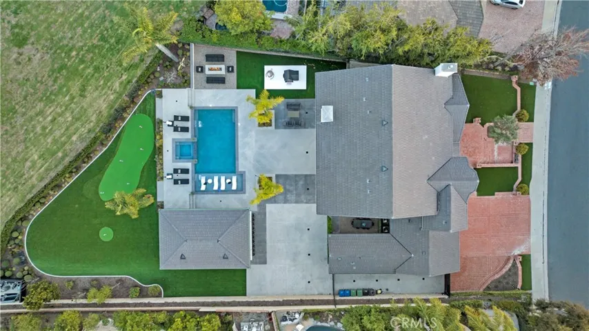 29219 Laro Drive, Agoura Hills, California 91301