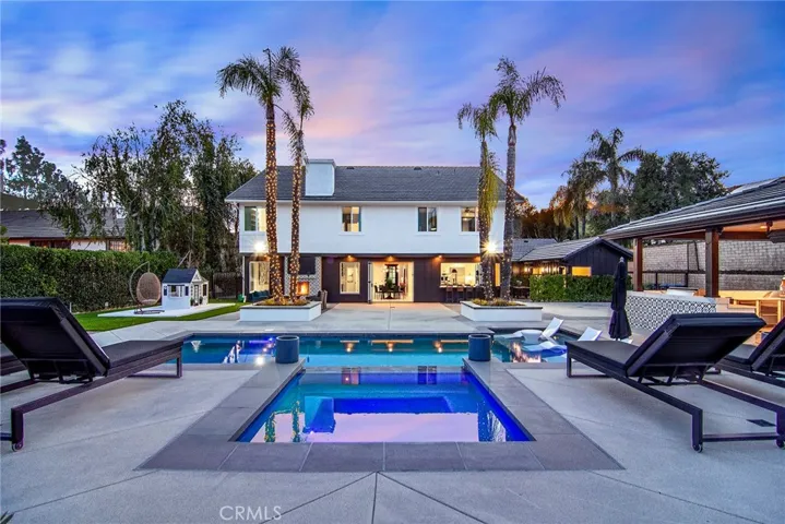 29219 Laro Drive, Agoura Hills, California 91301
