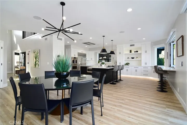 29219 Laro Drive, Agoura Hills, California 91301