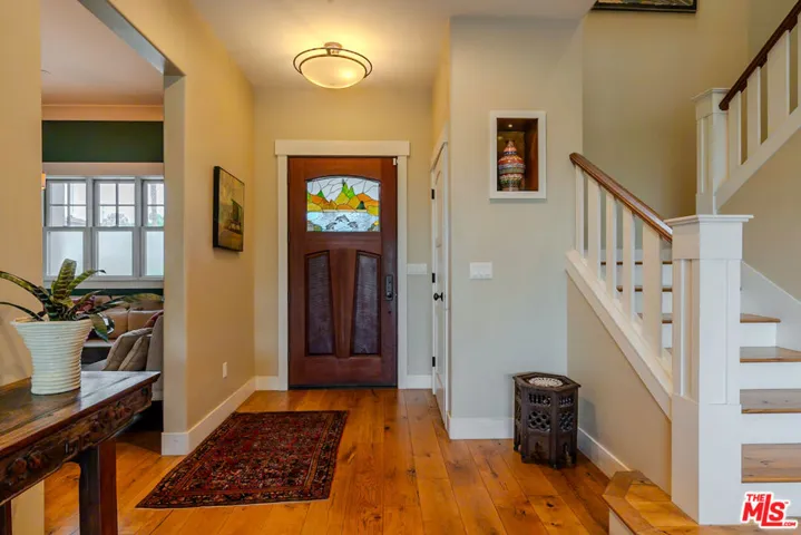 5903 Tellefson Road, Culver City, California 90230