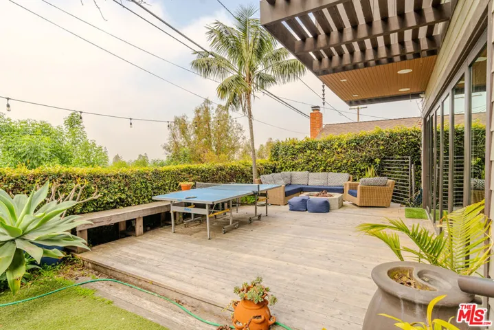 5903 Tellefson Road, Culver City, California 90230