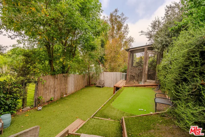 5903 Tellefson Road, Culver City, California 90230