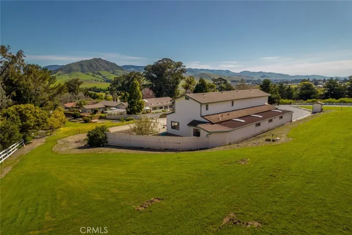 1818 Valle Vista Place, San Luis Obispo, California 93405