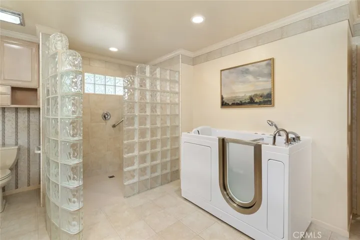 1818 Valle Vista Place, San Luis Obispo, California 93405