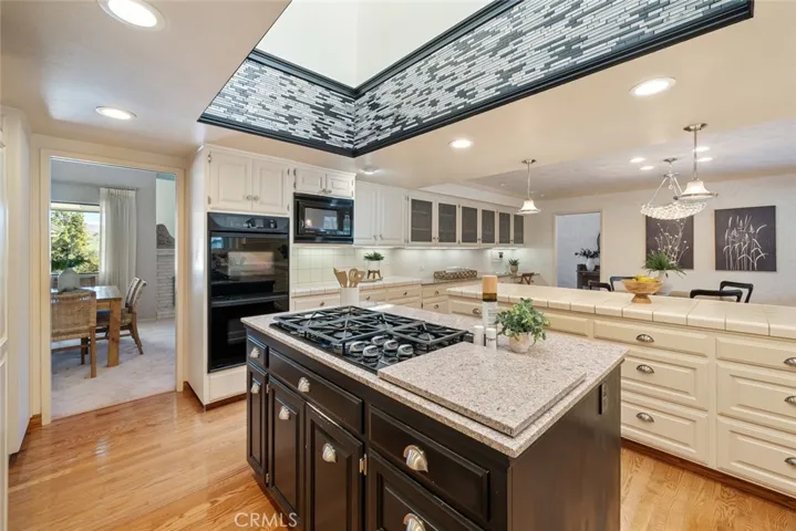 1818 Valle Vista Place, San Luis Obispo, California 93405