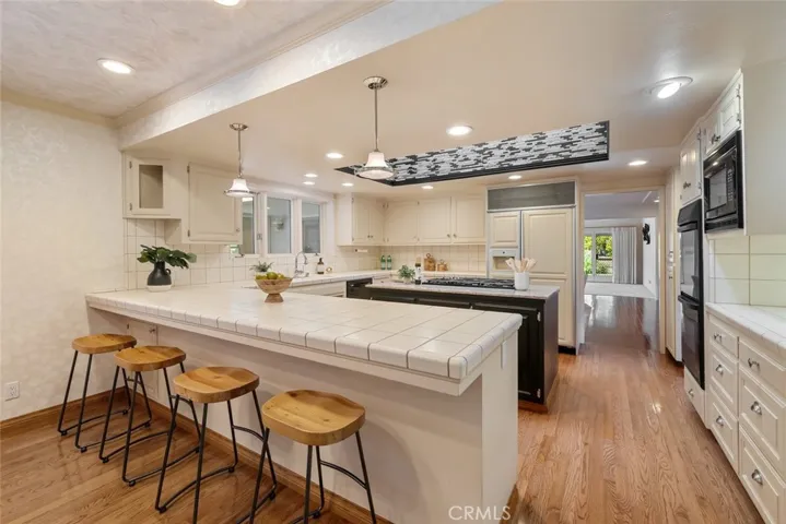 1818 Valle Vista Place, San Luis Obispo, California 93405
