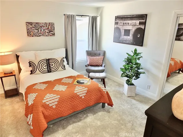 3392 Rowena Drive, Los Alamitos, California 90720