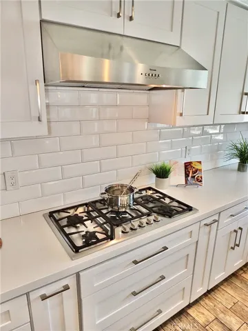 3392 Rowena Drive, Los Alamitos, California 90720