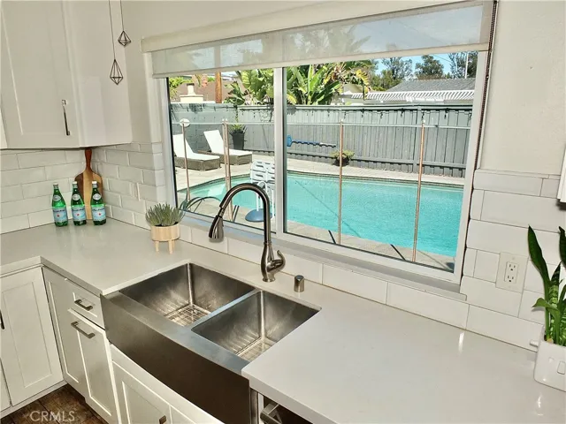 3392 Rowena Drive, Los Alamitos, California 90720