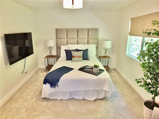 3392 Rowena Drive, Los Alamitos, California 90720