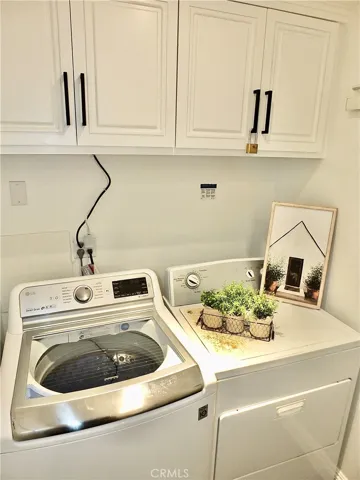 3392 Rowena Drive, Los Alamitos, California 90720