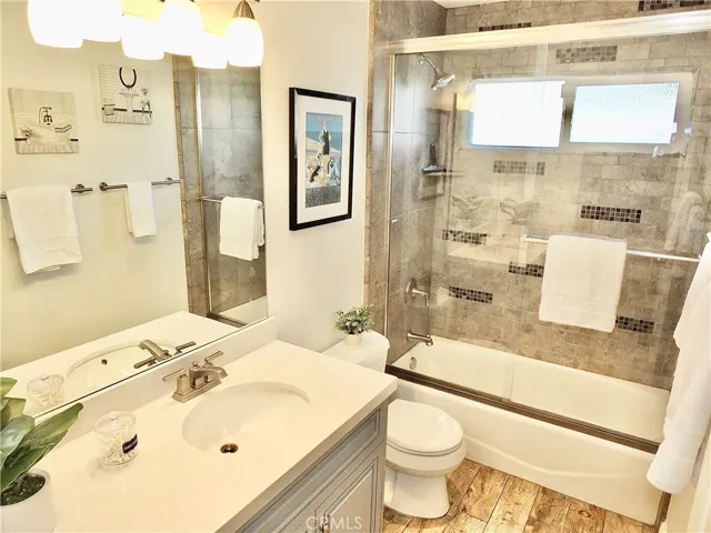 3392 Rowena Drive, Los Alamitos, California 90720
