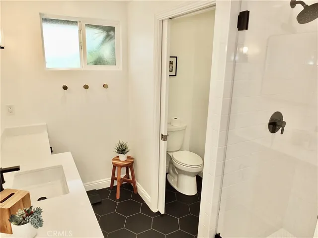 3392 Rowena Drive, Los Alamitos, California 90720