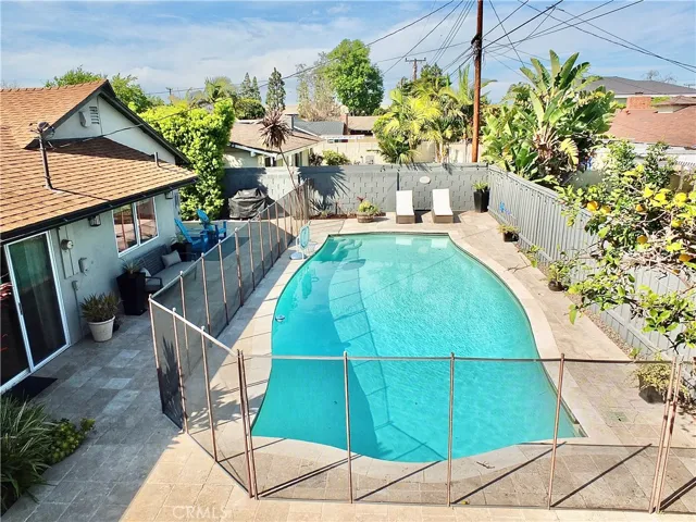3392 Rowena Drive, Los Alamitos, California 90720