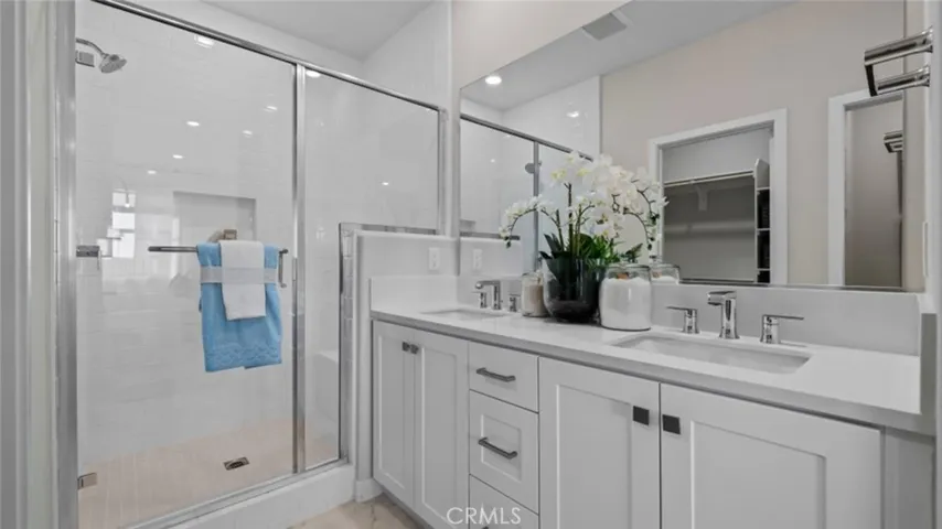 Photos shown are of model only- not actual homesite.