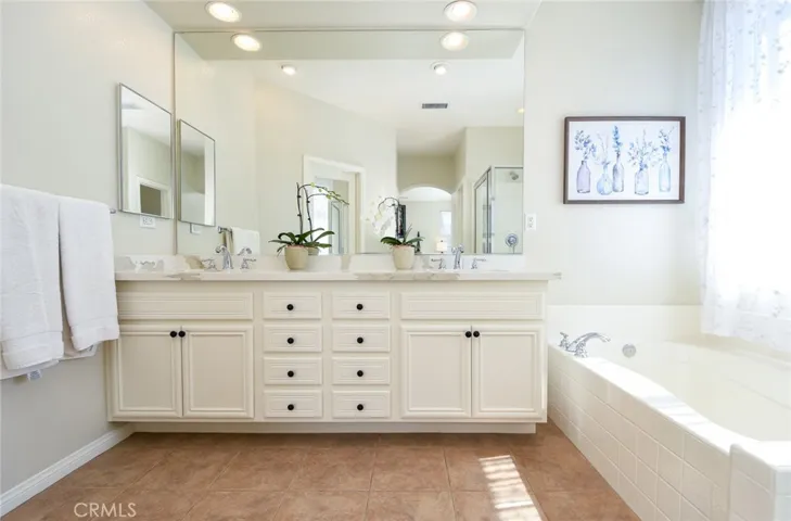 42362 Mountain View Court, Murrieta, California 92562