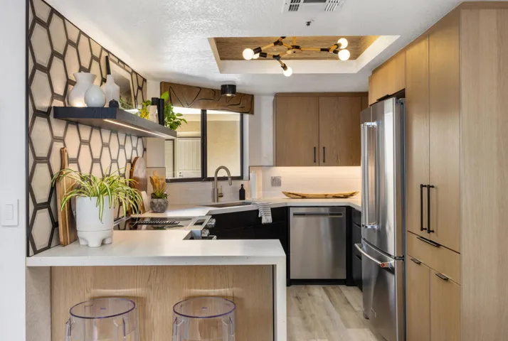 255 S Avenida Caballeros Unit 122-17