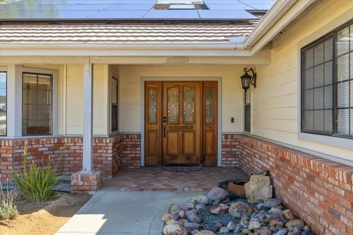 16319 Wikiup Rd, Ramona, California 92065
