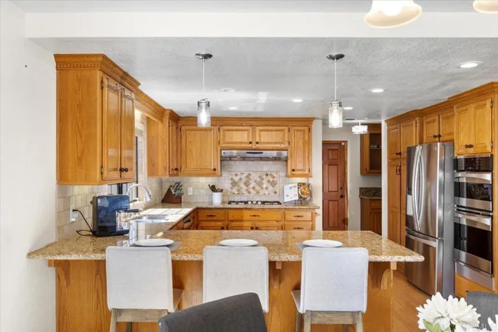 16319 Wikiup Rd, Ramona, California 92065
