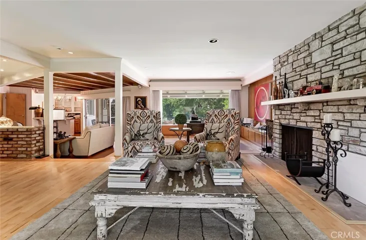 245 S Valley Street, Burbank, California 91505