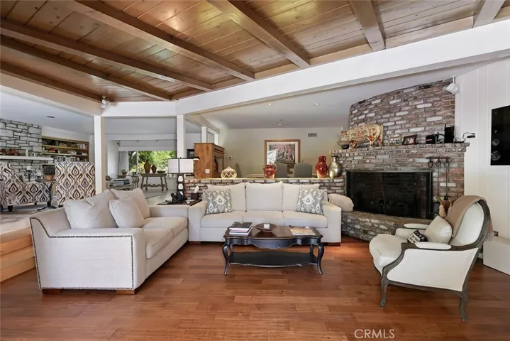 245 S Valley Street, Burbank, California 91505