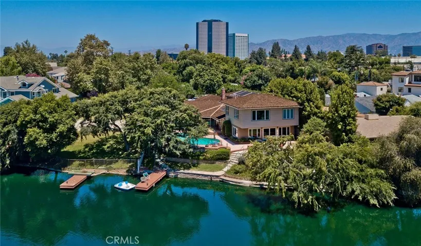 245 S Valley Street, Burbank, California 91505