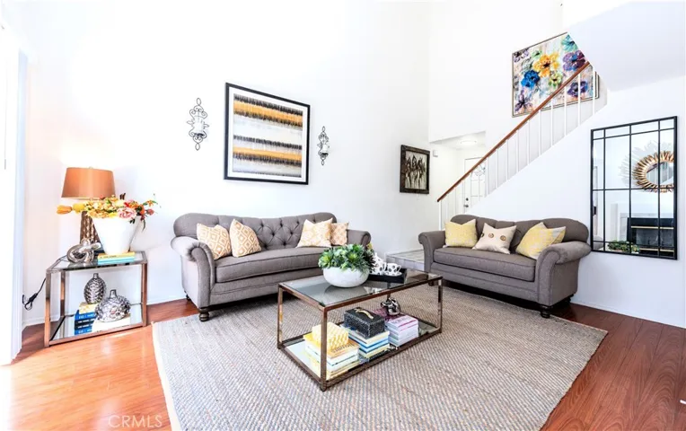 209 E Commonwealth Avenue B, Alhambra, California 91801