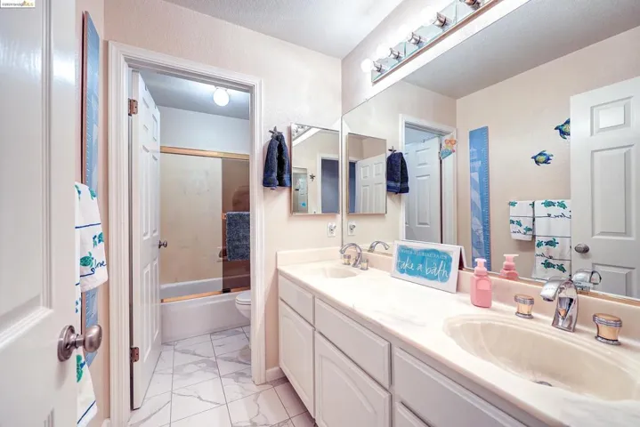 1001 Saint Andrews Dr, Discovery Bay, California 94505