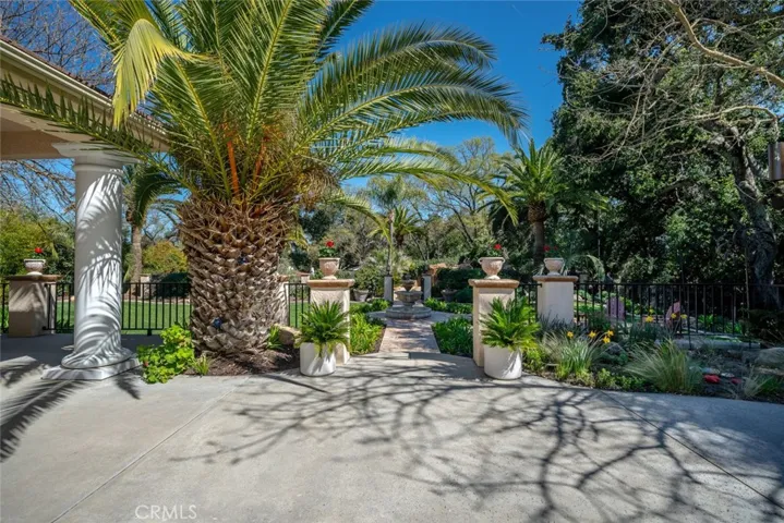 155 Conover Lane, Templeton, California 93465