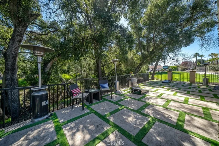 155 Conover Lane, Templeton, California 93465