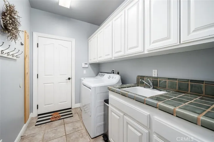 155 Conover Lane, Templeton, California 93465