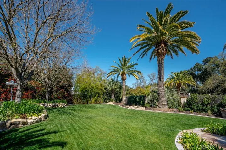 155 Conover Lane, Templeton, California 93465