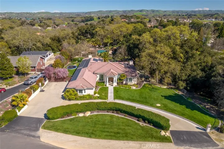 155 Conover Lane, Templeton, California 93465