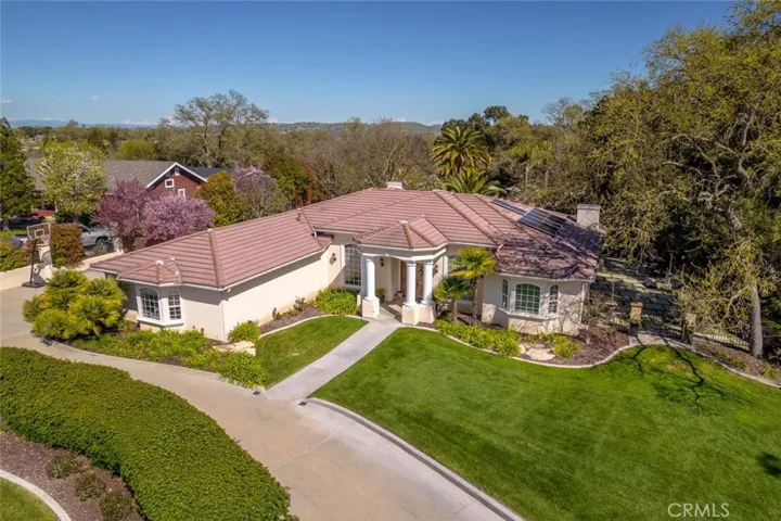 155 Conover Lane, Templeton, California 93465