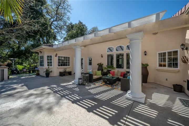 155 Conover Lane, Templeton, California 93465