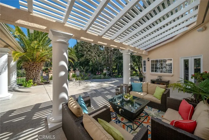 155 Conover Lane, Templeton, California 93465