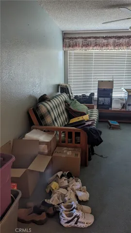 Room located next to the Garage