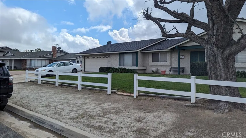 11476 Mojave, Jurupa Valley, California 91752