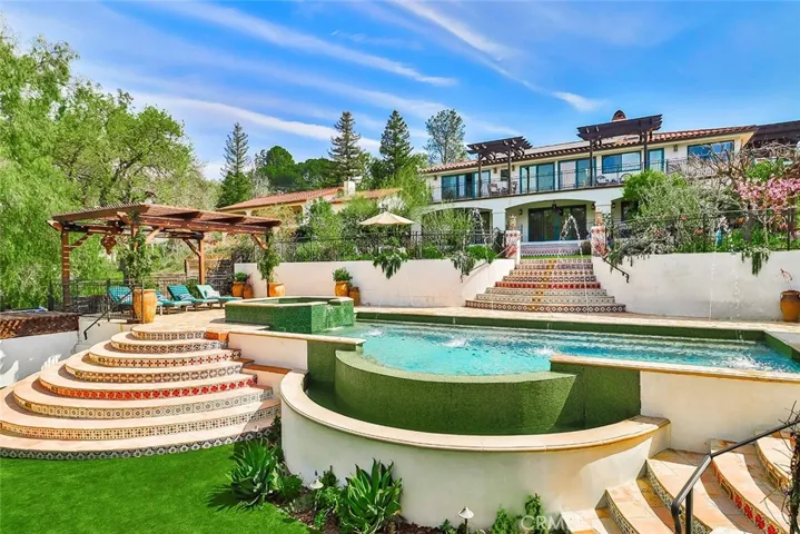 5617 Colodny Drive, Agoura Hills, California 91301