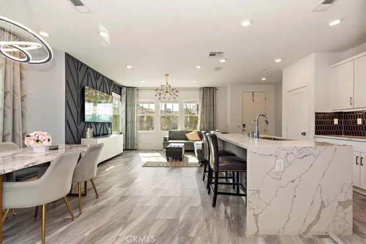 12096 Turnleaf Avenue, Whittier, California 90602