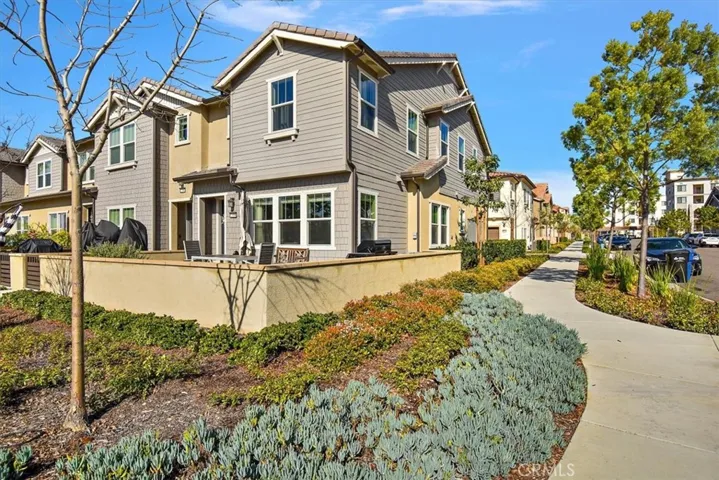 12096 Turnleaf Avenue, Whittier, California 90602