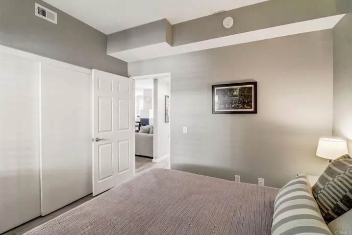 640 Camino De La Reina 1308, San Diego, California 92108