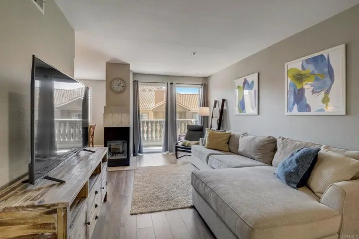 640 Camino De La Reina 1308, San Diego, California 92108